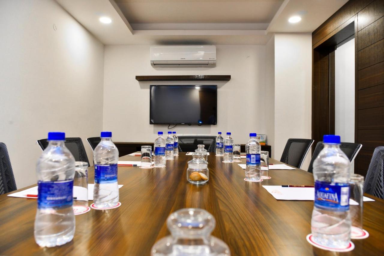 Hotel Suncity Plaza, Sitapura, Dzsaipur Kültér fotó