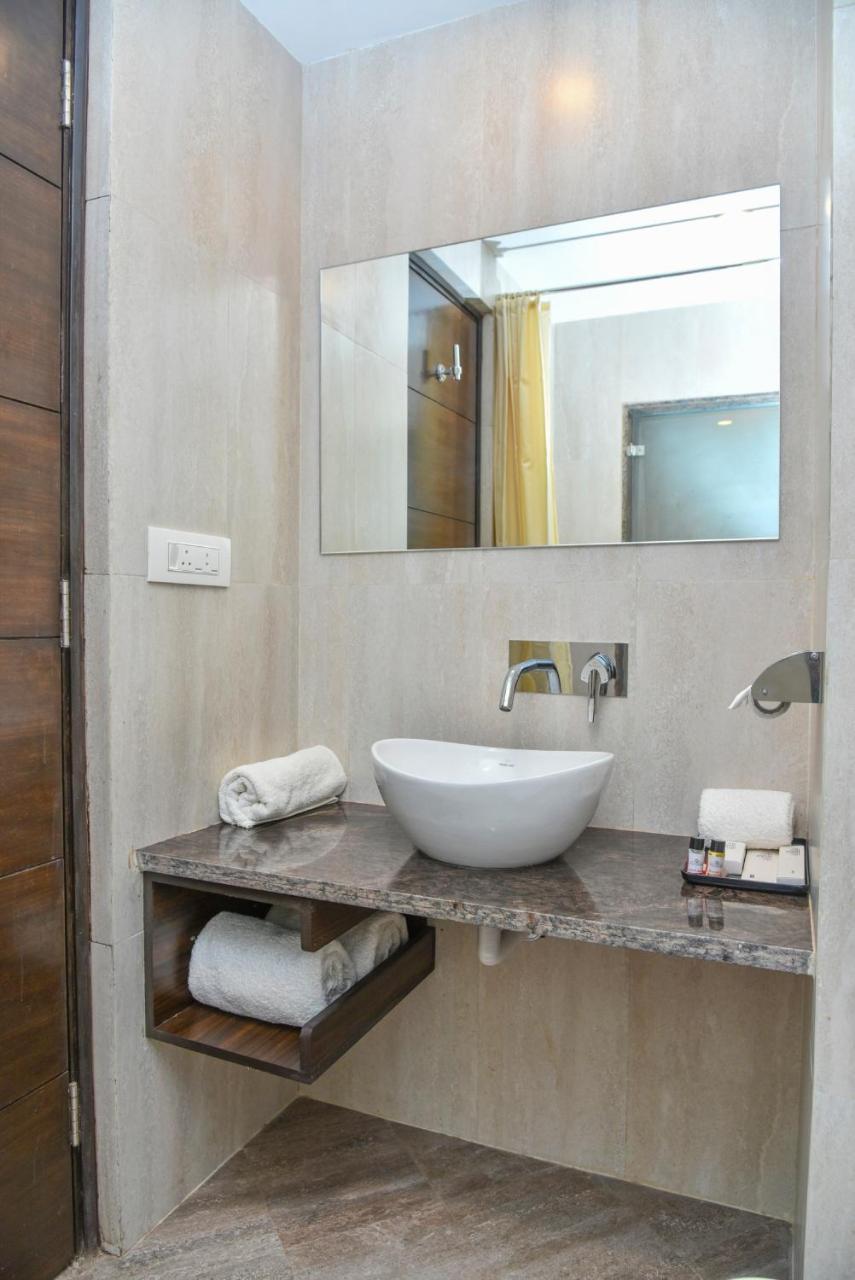 Hotel Suncity Plaza, Sitapura, Dzsaipur Szoba fotó