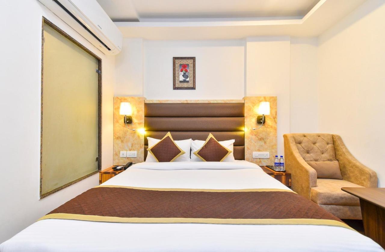 Hotel Suncity Plaza, Sitapura, Dzsaipur Szoba fotó